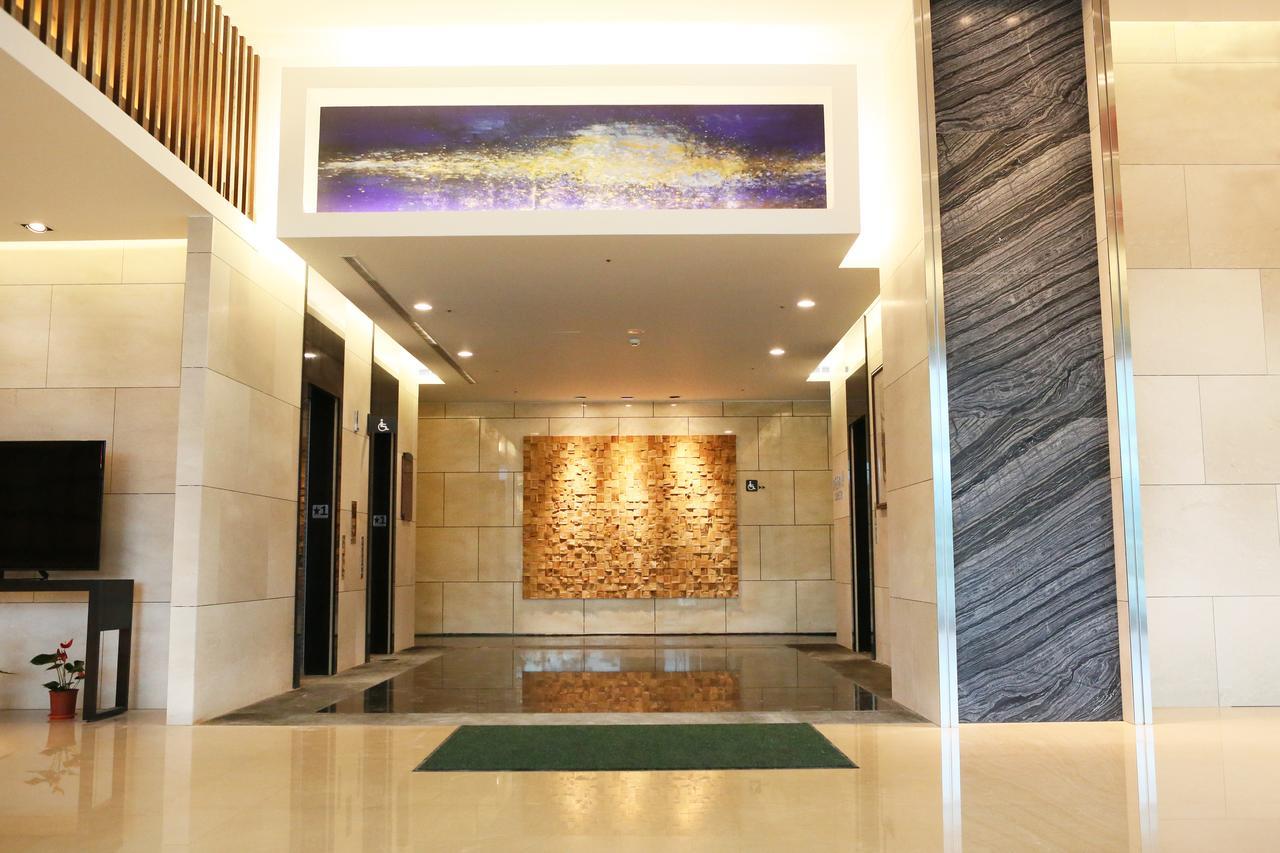 Naruwan Galaxy Hotel Taitung Exterior photo