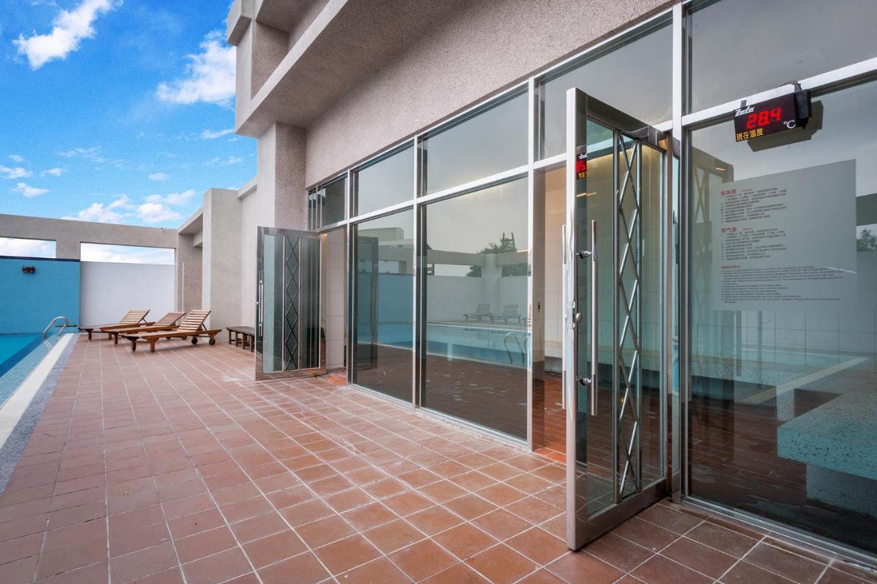 Naruwan Galaxy Hotel Taitung Exterior photo